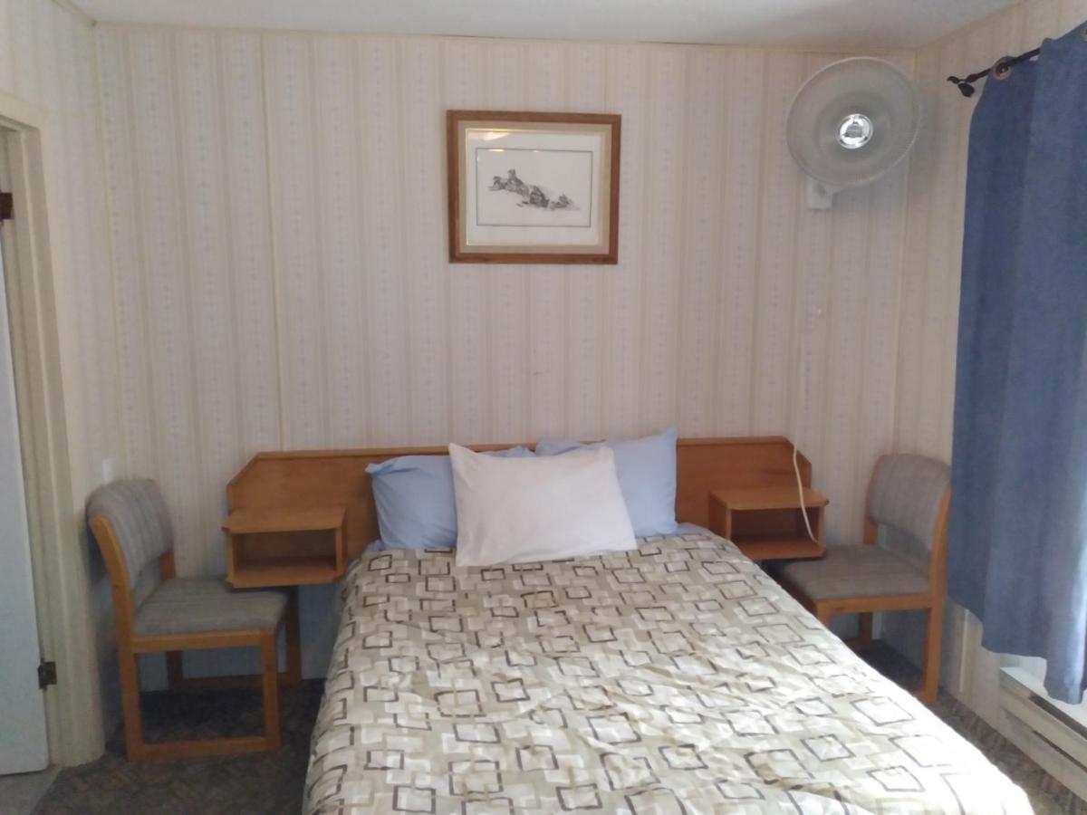 راديوم هوت سبرينغز Appletree Inn المظهر الخارجي الصورة