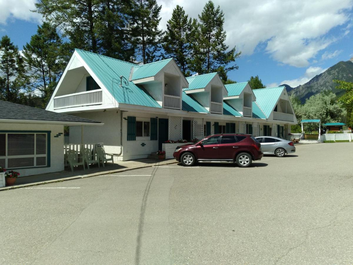 راديوم هوت سبرينغز Appletree Inn المظهر الخارجي الصورة